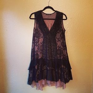 1920s inspired Nanette Lepore lace overlay dress